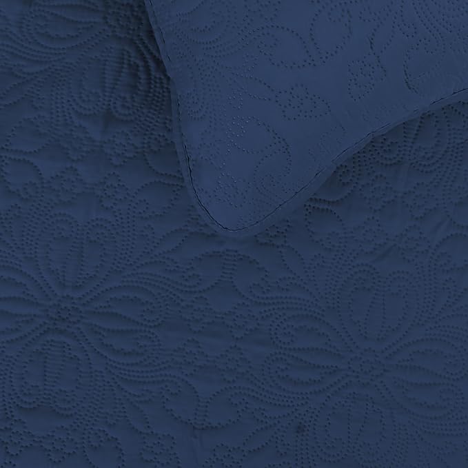 Easy-Going King Size Reversible Quilt Set - Image 3