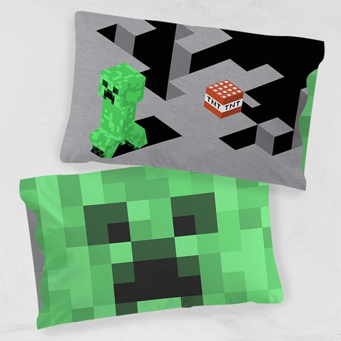Jay Franco Minecraft Lone Creeper 1 Pack Pillowcase - Image 3
