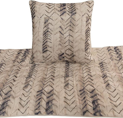 The HomeCentric King Queen Twin Grey Handmade CA King 86"x18" Bed Runner - Image 2