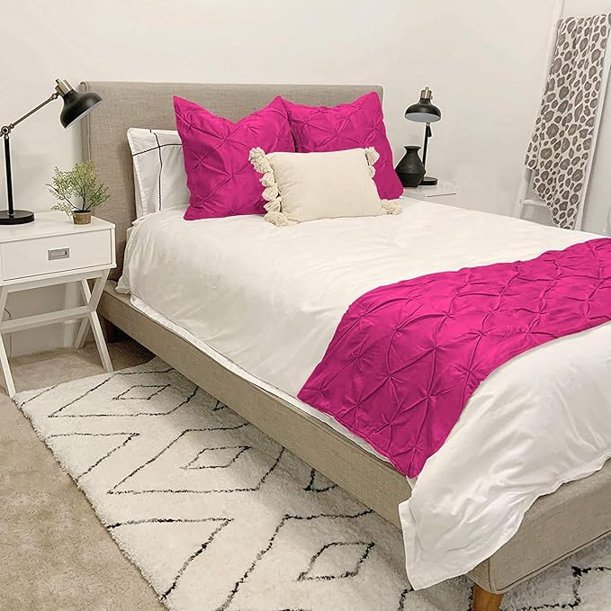 Bed Runner Set - 100% Pure Cotton 800 Thread Count - Luxury 1 Pinch Pleated Bed by Unknown