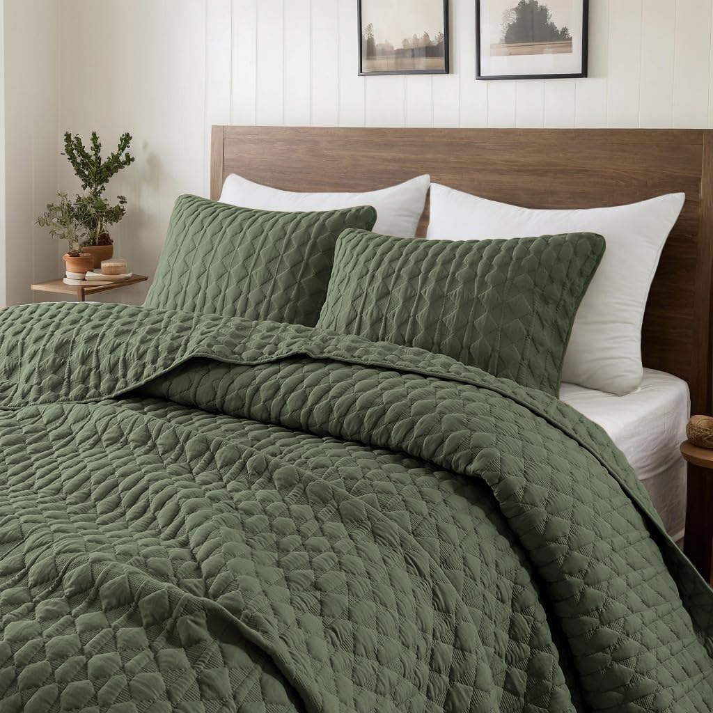 wdcozy olive green quilt king size bedding set, main product view