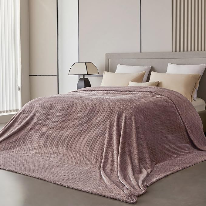 Oversized King Fleece Blanket 120x120 Inches, Seamless Soft Cozy 3D Jacquard - Image 2