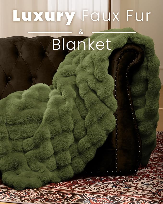 Ultra Soft Cozy Faux Fur Throw Blanket, Fuzzy Plush Thick Bubble Blanket - Image 3