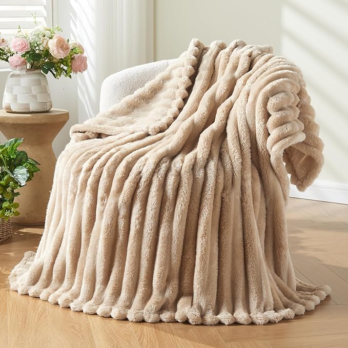 NEWCOSPLAY Super Soft Throw Blanket Brown Premium Silky Flannel Fleece 3D by NEWCOSPLAY