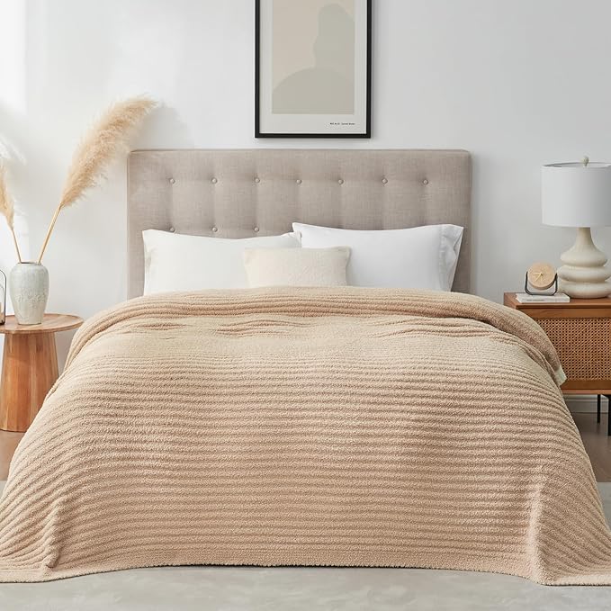 Snuggle Sac Luxury King Size Blanket - Image 2