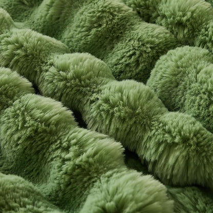 COOVA Faux Fur Throw Blanket for Couch, Cozy Soft and Fuzzy Plush Rabbit Fur - Image 4