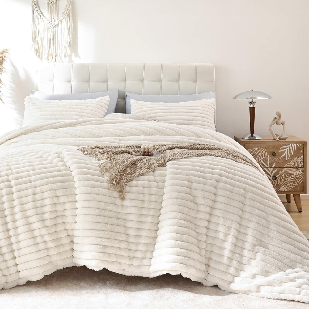 Fluffy Full Size Comforter 3 PCS - Cream White Fleece Bedding Set