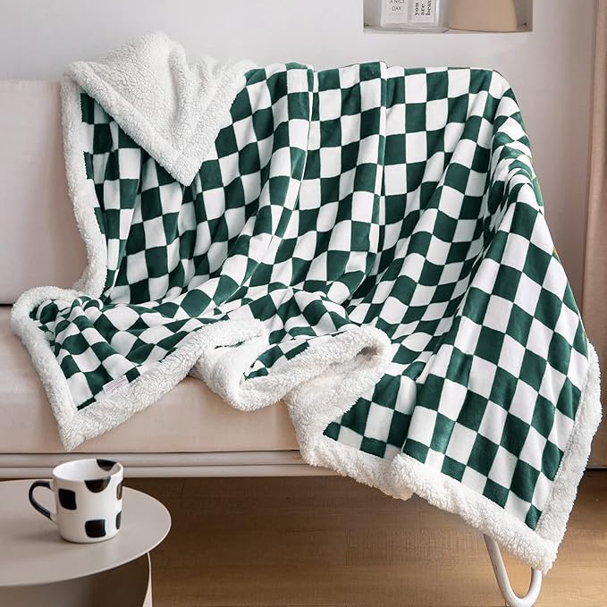 LOMAO Sherpa Throw Blanket Fleece Blanket by LOMAO