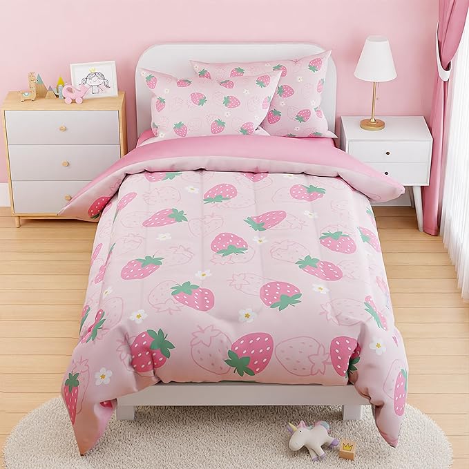 SANDJEST Strawberry Comforter Set Full Size 98x86in by SANDJEST