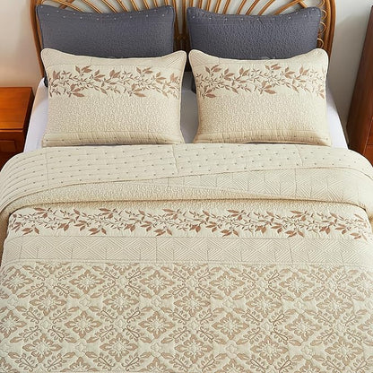 EVENHUG Floral Embroidered Quilt Set King Size 3 Piece Bedding Set Reversible - Image 7