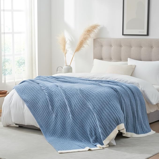 Snuggle Sac Warm King Size Blanket - Image 3