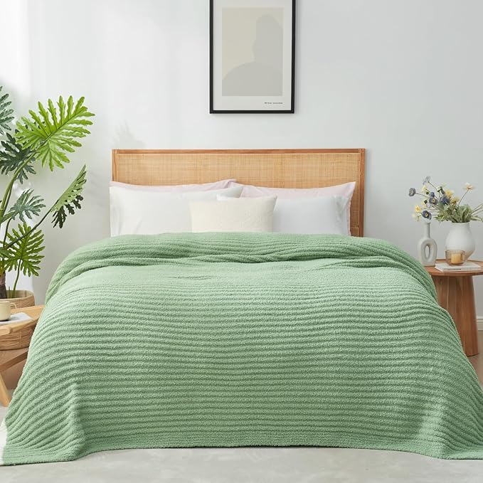 Snuggle Sac Queen Size Blanket for Bed, Soft Luxurious Bedding Blankets by SnuggleSac