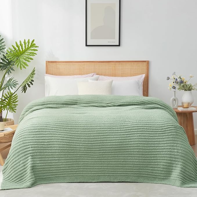Snuggle Sac Soft King Size Blanket - Image 2
