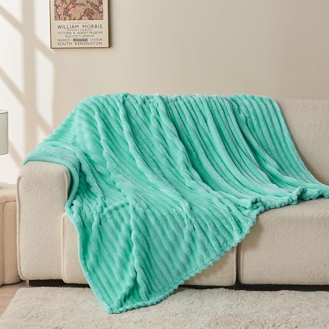 NEWCOSPLAY Super Soft Throw Blanket Aqua Premium Silky Flannel Fleece 3D Ribbed - Image 8