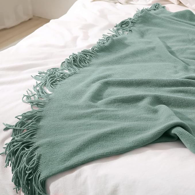 Homiest Decorative Knitted Throw Blanket - Image 4