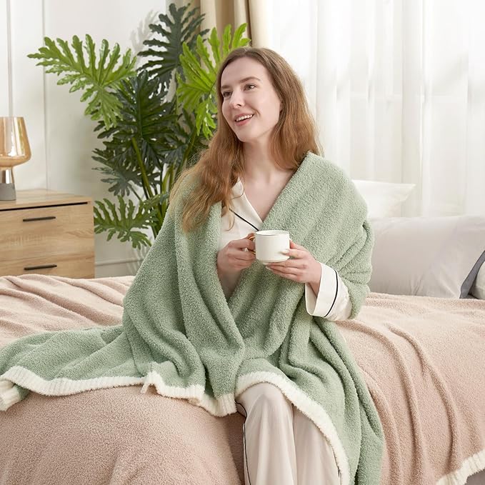 Snuggle Sac Ultra Soft Throw Blanket - Image 2