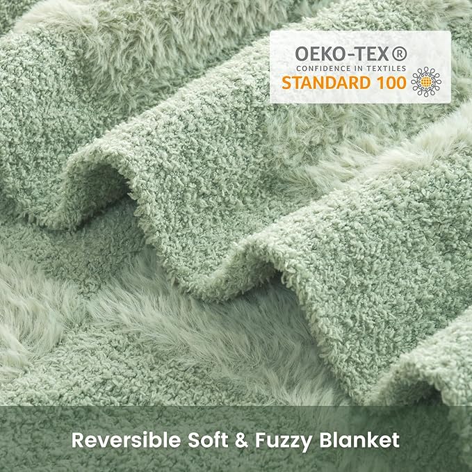 Snuggle Sac Faux Fur Checkered Blanket Twin Size - Image 9