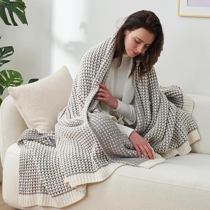 Amélie Home Waffle Chenille Throw Blanket - Image 3
