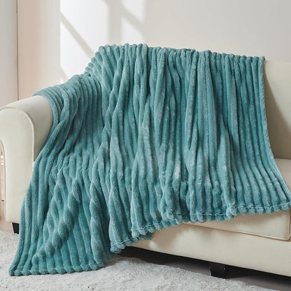 NEWCOSPLAY Super Soft Throw Blanket Light Teal Premium Silky Flannel Fleece 3D - Image 3