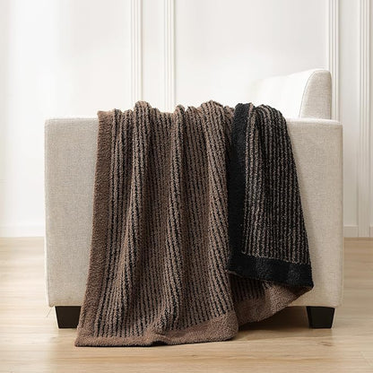 Snuggle Sac Ultra Soft Throw Blanket - Image 3