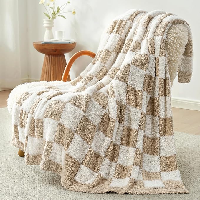Snuggle Sac Checkered Oversized Throw Blanket Faux Fur Microfiber Blankets by SnuggleSac