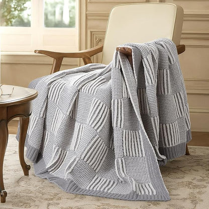 Amélie Home Checkered Knit Throw Blanket - Image 3