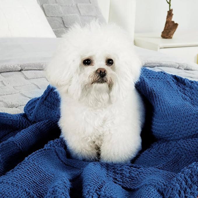 Amélie Home Checkered Chenille Knit Throw Blanket - Image 2