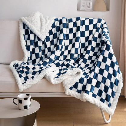 LOMAO Sherpa Throw Blanket Fleece Blanket by LOMAO