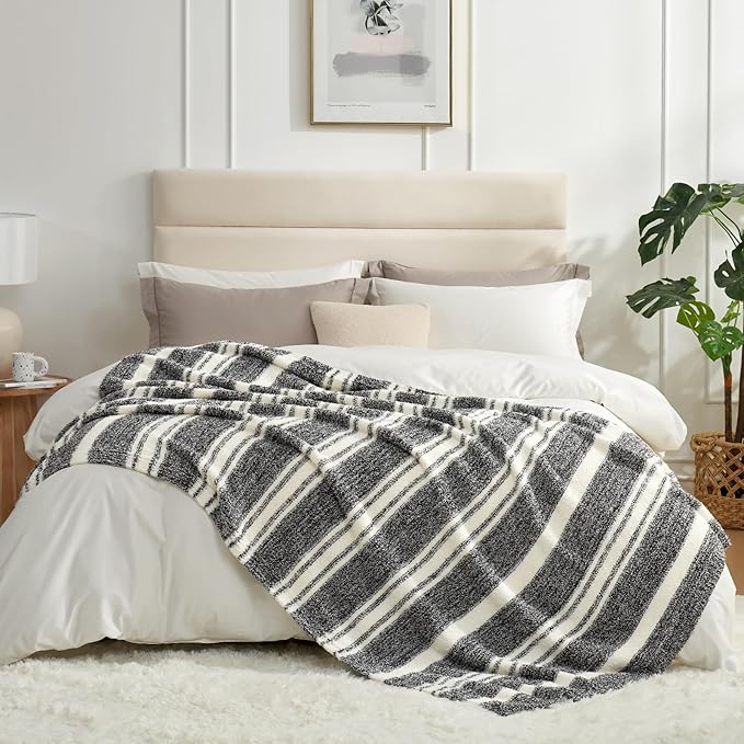 Snuggle Sac Queen Size Bed Blanket Stripe Black, Super Soft Warm Bedding - Image 9