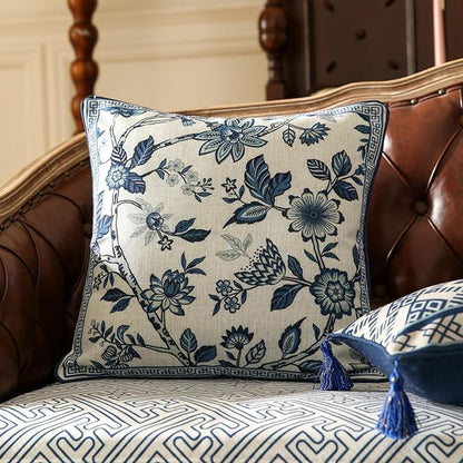 Chinoiserie Throw Pillow Covers, Classic Chinoiserie Blue and White - Image 2