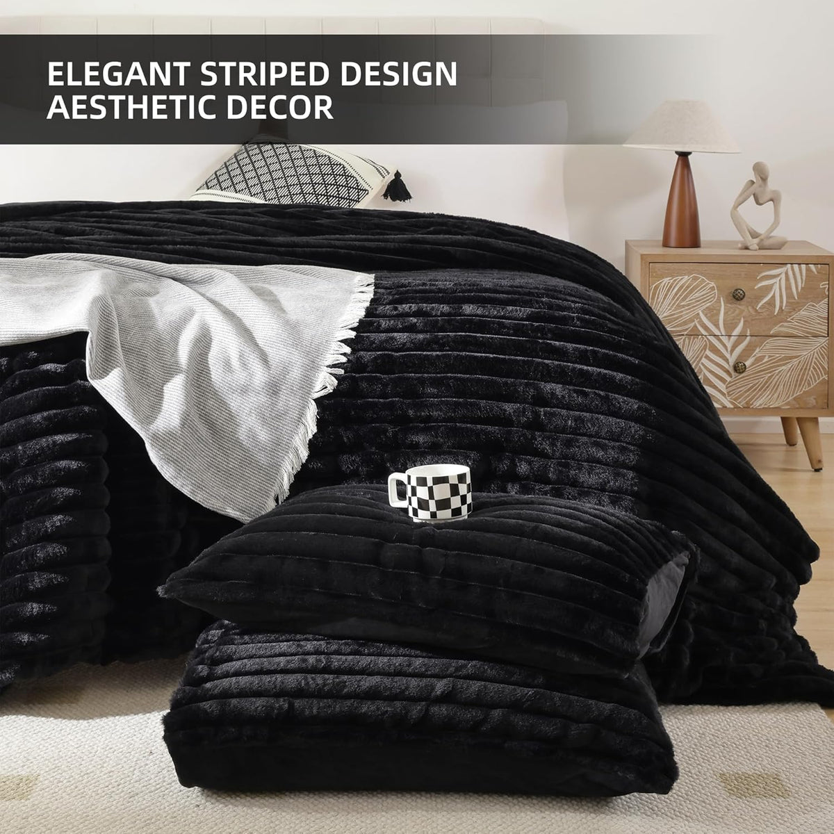 smoofy fluffy full size comforter 3 pcs, close-up detail