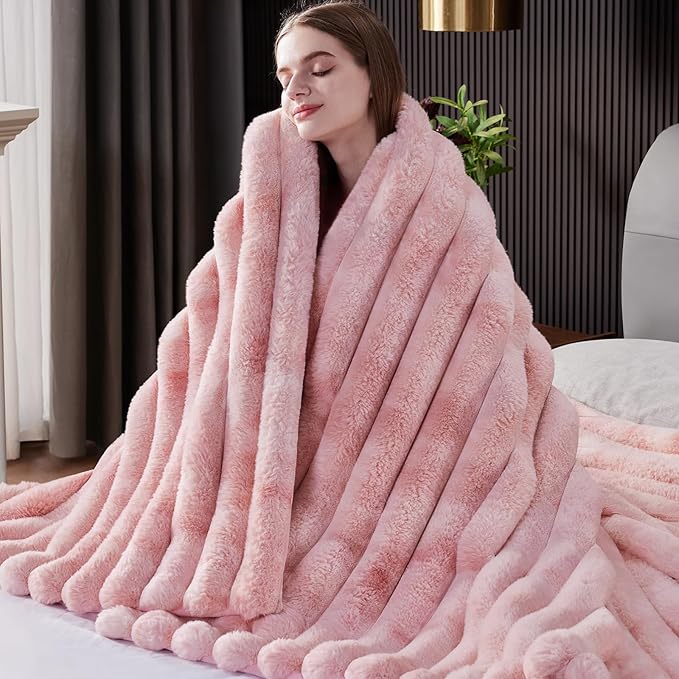 Fluffy Faux Fur Throw Blanket King Size, Thick 1000GSM Soft Cozy Throw Blankets by Unknown
