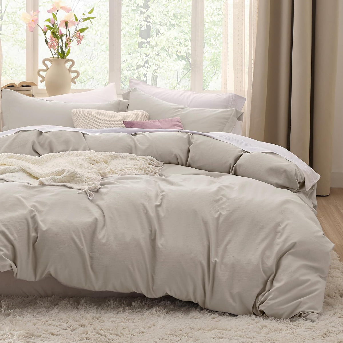bedsure prewashed duvet cover king, cotton-like soft bedding, main product view