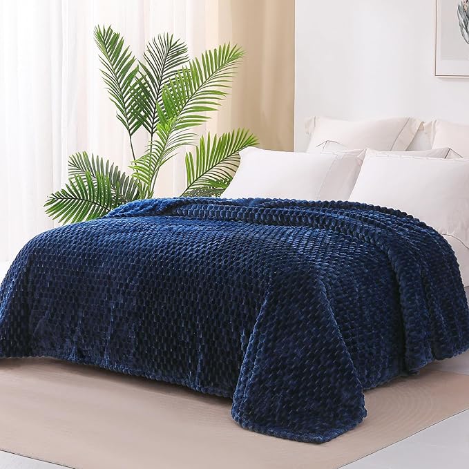 Exclusivo Mezcla California King Size Fleece Blanket - Image 3