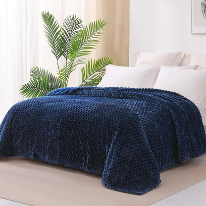 Exclusivo Mezcla California King Size Fleece Blanket - Image 3
