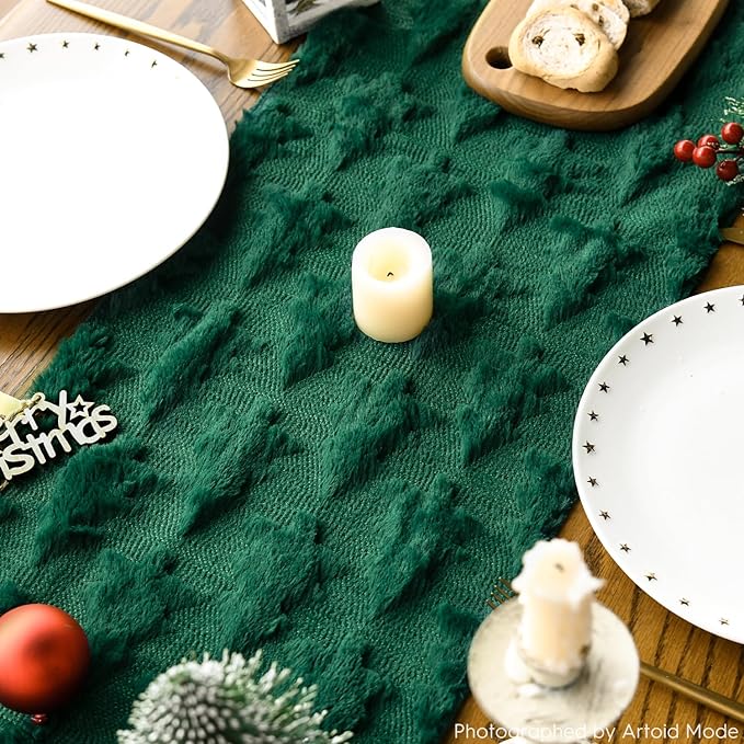 Artoid Mode Christmas Trees Green Soft Plush Faux Fur Jacquard Christmas Table - Image 4