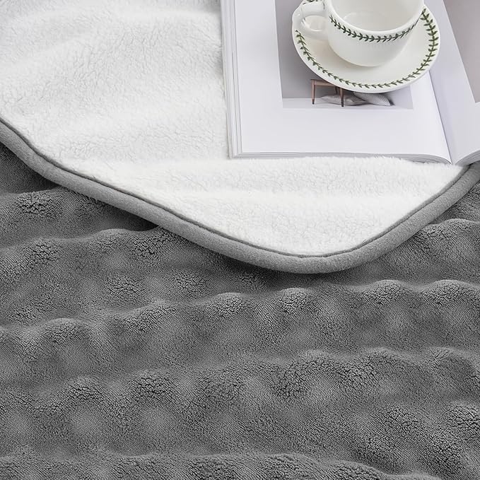 Waterproof Blanket for Bed Couch Sofa Car, Soft Leakproof Dog Blanket - Image 5