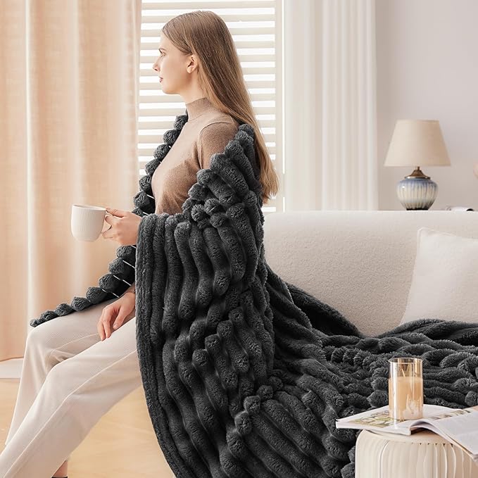 NEWCOSPLAY Super Soft Throw Blanket Grey Premium Silky Flannel Fleece 3D Ribbed - Image 5