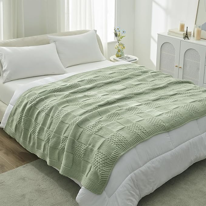 Amélie Home Checkered Chenille Knit Throw Blanket - Image 7