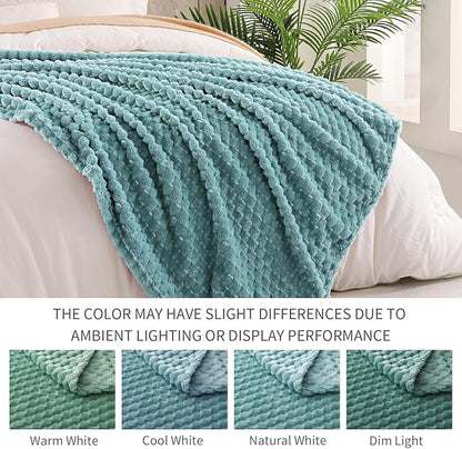 Exclusivo Mezcla Twin Size Fleece Blanket - Image 5