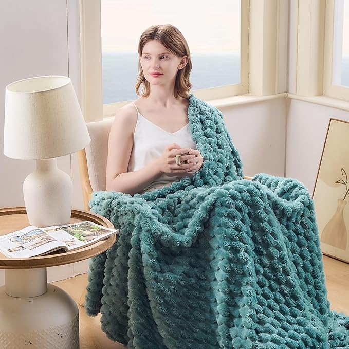 NEWCOSPLAY Super Soft Throw Blanket Light Teal Premium Silky Flannel Fleece 3D - Image 2