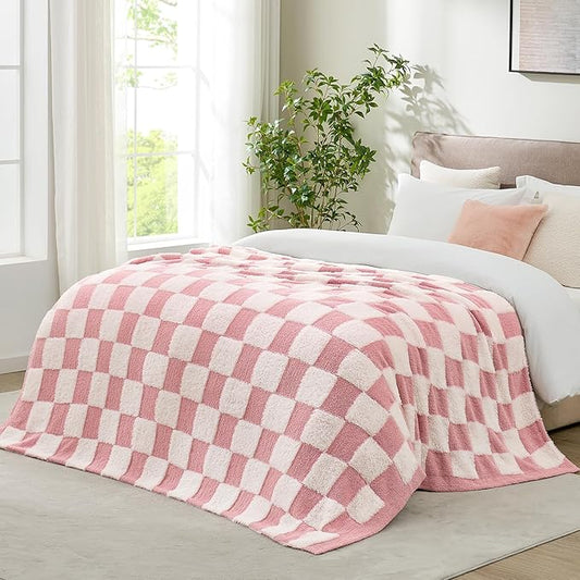 Snuggle Sac Checkered Throw Blanket Faux Fur Microfiber Blankets by SnuggleSac