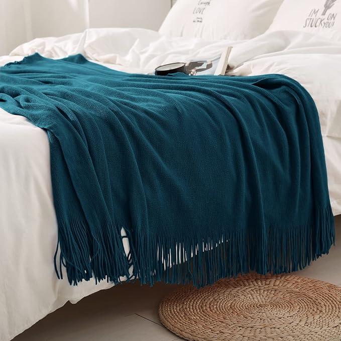 Homiest Decorative Knitted Throw - Image 2