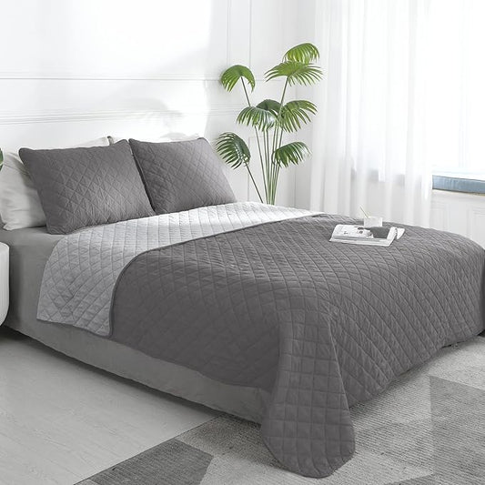 Easy-Going Queen Plus Size Reversible Quilt Set by Easy-Going