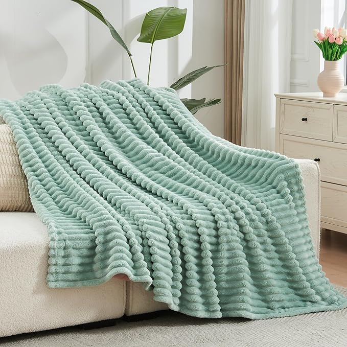 NEWCOSPLAY Super Soft Throw Blanket New Sage Green Premium Silky Flannel Fleece - Image 3