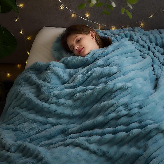 NEWCOSPLAY Super Soft King Blanket Blue Premium Silky Flannel Fleece 3D Ribbed - Image 2