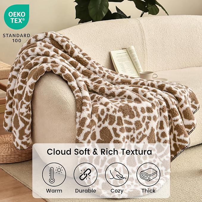 PHF Giraffe Print Sherpa Fleece Throw Blanket - Image 2