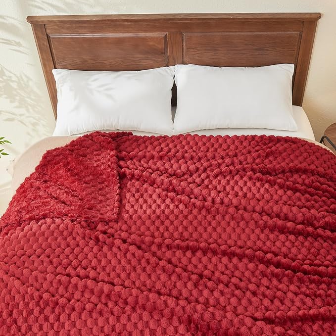NEWCOSPLAY Super Soft Queen Blanket Red Premium Silky Flannel Fleece 3D Clouds - Image 8
