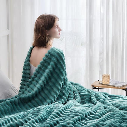 NEWCOSPLAY Super Soft Throw Blanket Light Teal Premium Silky Flannel Fleece 3D - Image 7