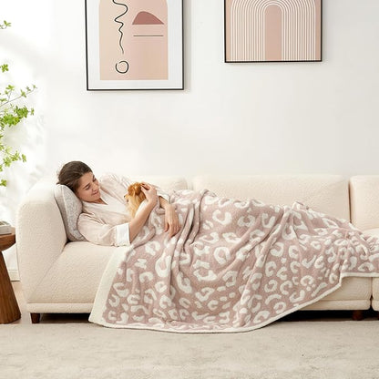Snuggle Sac Ultra Soft Beige Leopard Blanket Twin Size by SnuggleSac